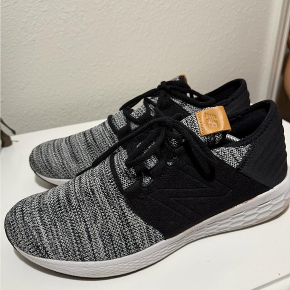 New Balance Men's Black and White Knit Sneakers - Picture 1 of 6
